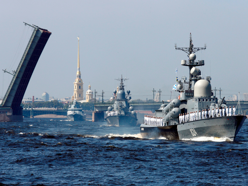 Группа компаний «РМ-стил» поздравляет с Днем Военно-Морского Флота!